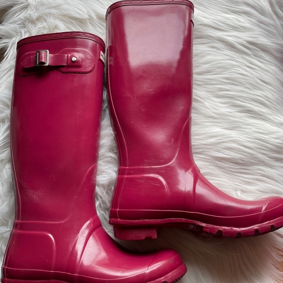 Hunter Tall Glossy Size 7 - Picture 12 of 13